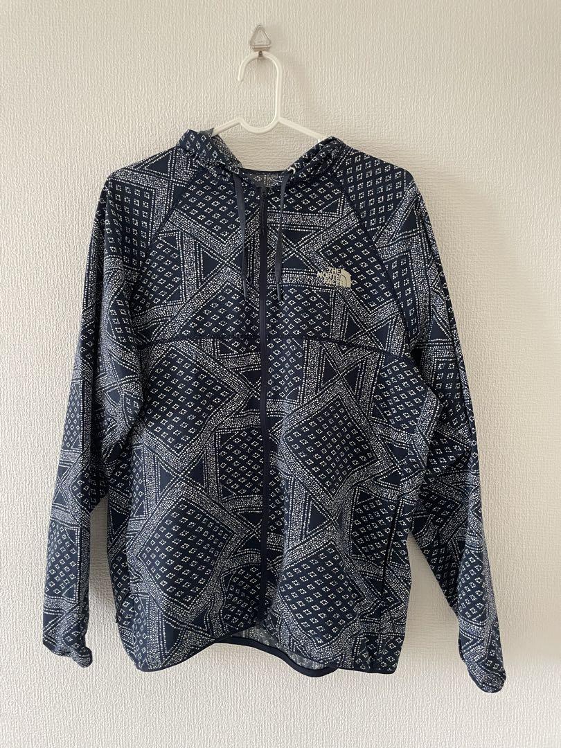 THE NORTH FACE 幾何学模様 ナイロン パーカー NP21840