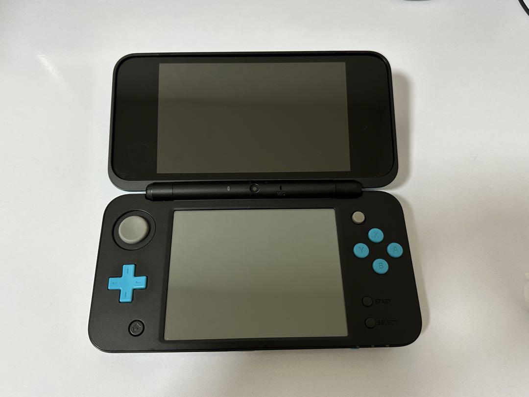 New 2DS LLと充電器セット[どちらも箱無し]