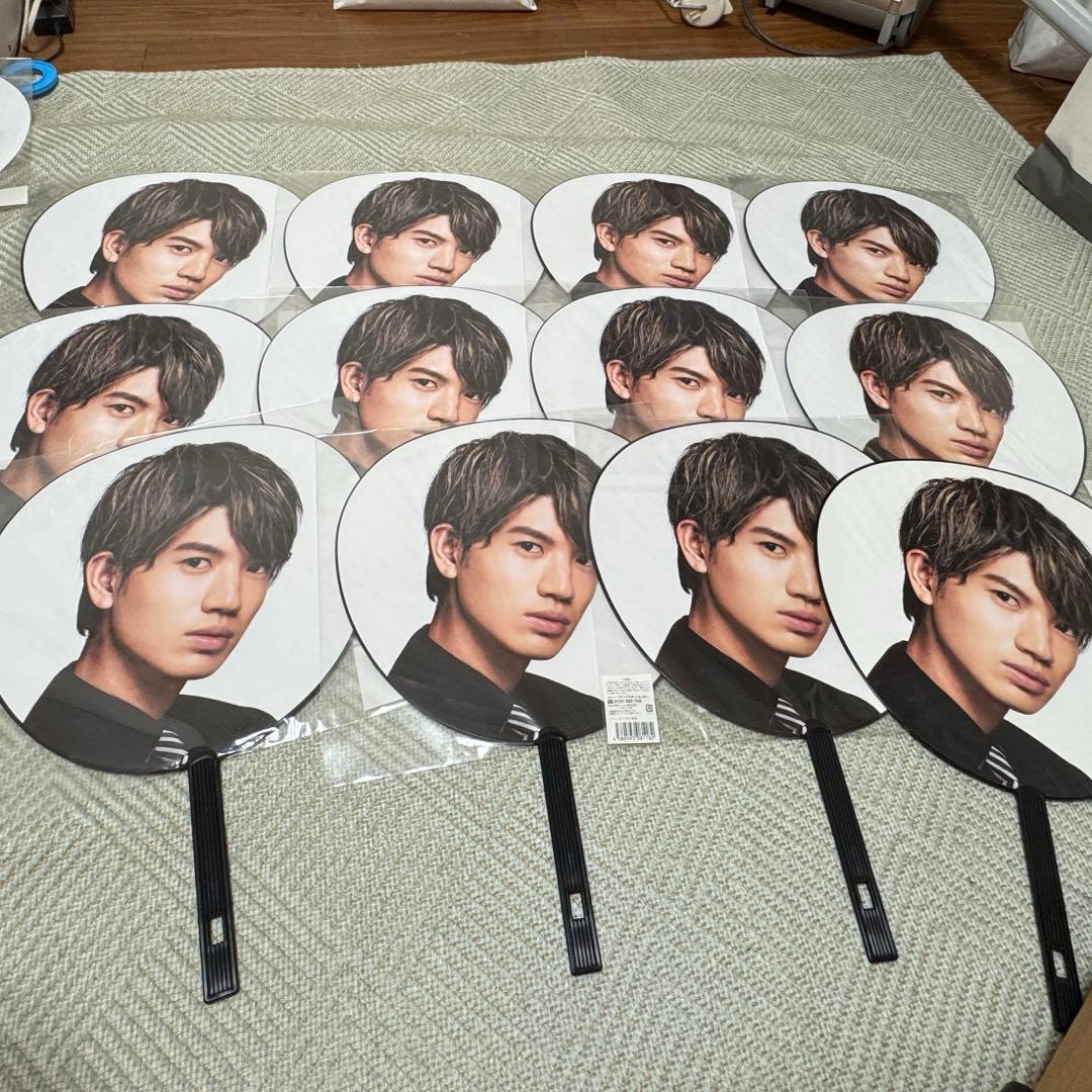 SixTONES 髙地優吾 うちわ ハンガー 髙地優吾 うちわ SixTONES ‪髙地優吾‬ ハンガー SixTONES 髙地優吾 うちわ