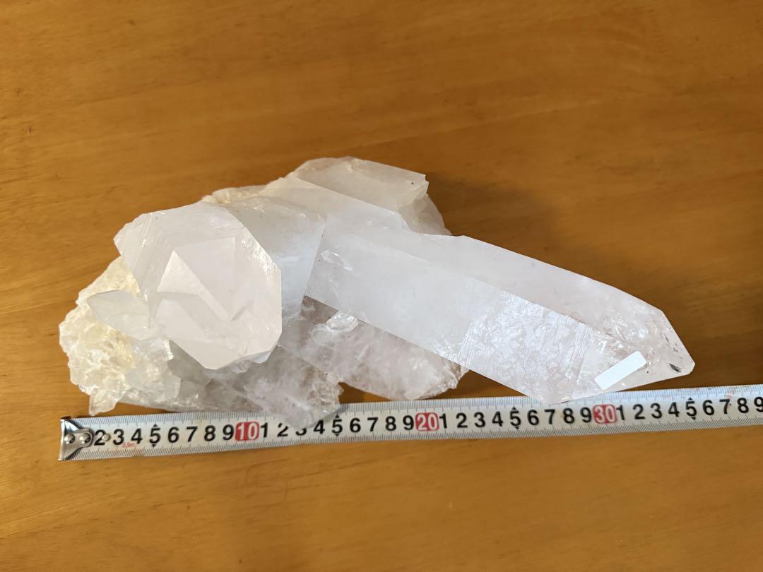 水晶　原石　3260g