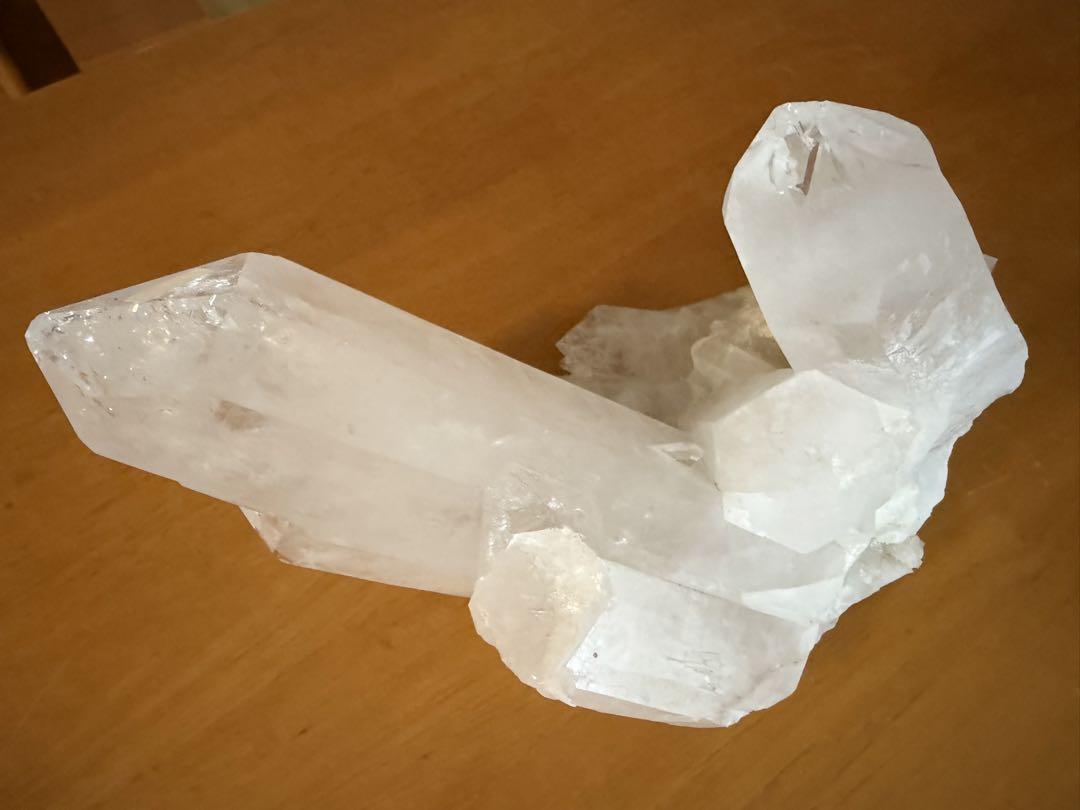 水晶　原石　3260g