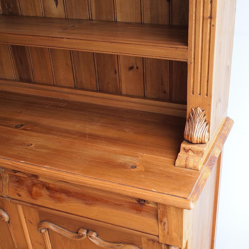 キャビネット傷や汚れあり