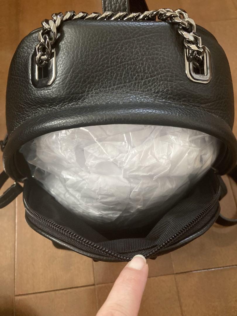 FURLA フルラ スタッズ付き ミニリュック レザー ブラック バッグ FURLA フルラ スタッズ付き ミニリュック レザー ブラック バッグ