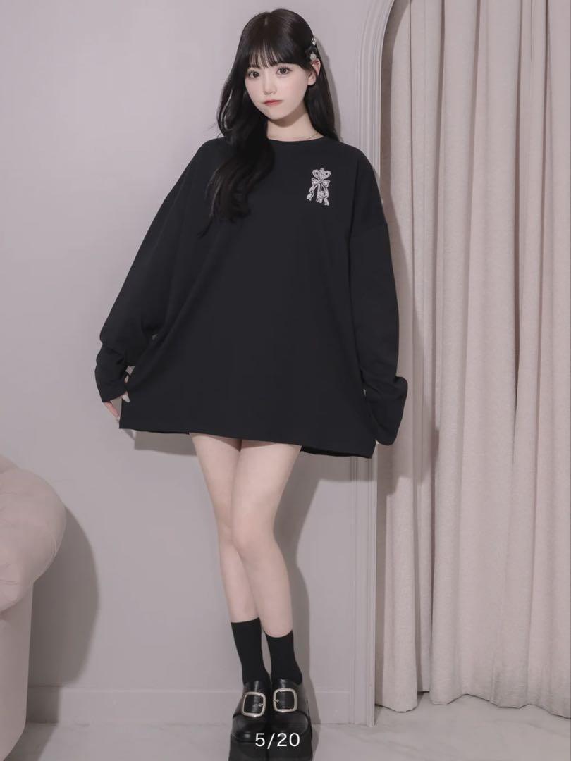 pium Heart padlock オーバーサイズロングTシャツ - メルカリ