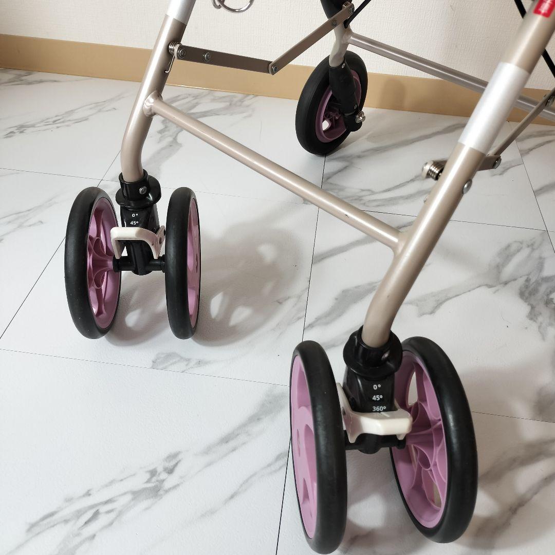 リッチェル アルキュート UL シルバーカー 花柄 座れる 手押し車