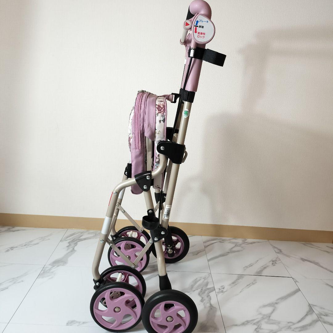 リッチェル アルキュート UL シルバーカー 花柄 座れる 手押し車