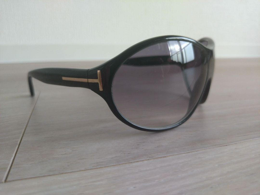 トムフォード　TOM FORD LIYA TF16 サングラス