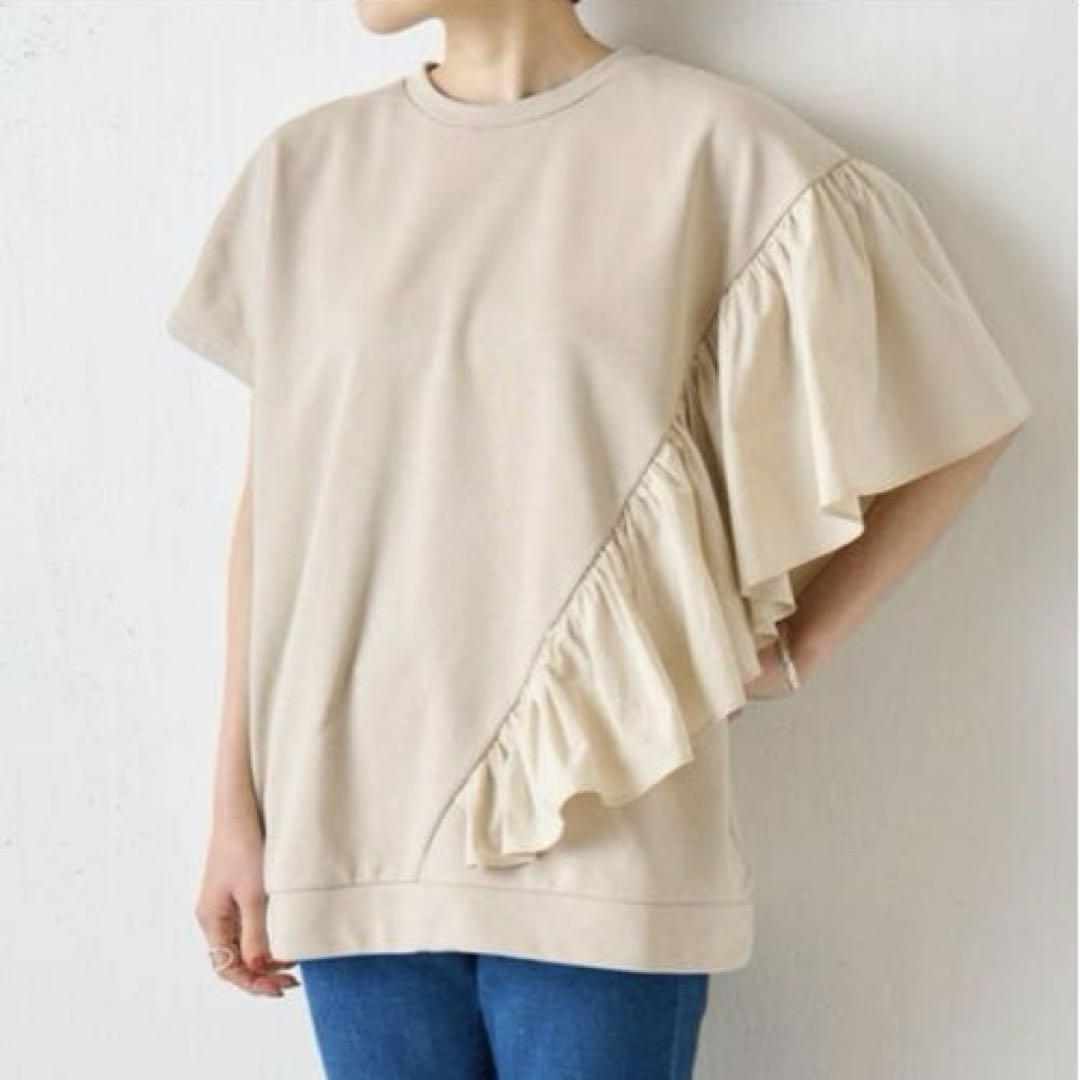 美品　BEARDSLEY ビアズリー アシンメトリーフリルカットソー　FREE
