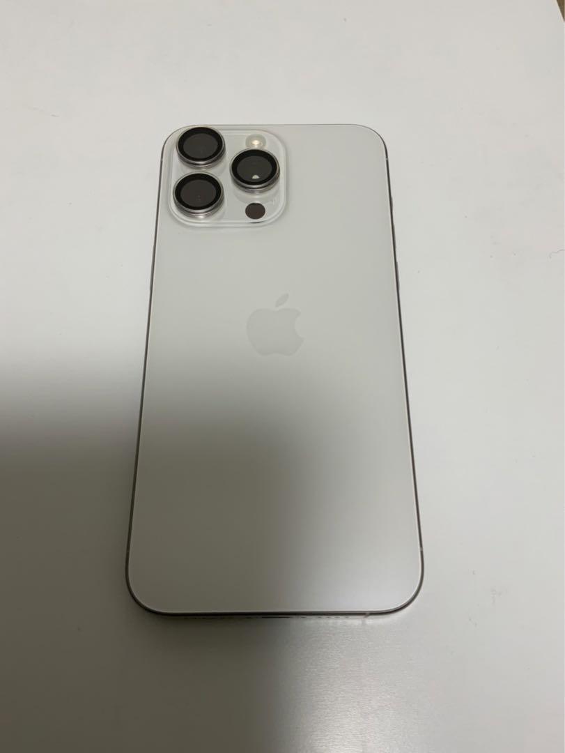 ホワイトチタニウム256GB