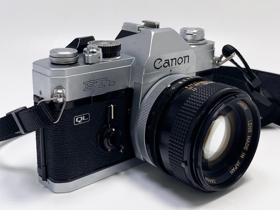 Canon FTb 一眼レフカメラ 50mmレンズ付き Canon FTb 一眼レフカメラ 50mmレンズ付き - メルカリ