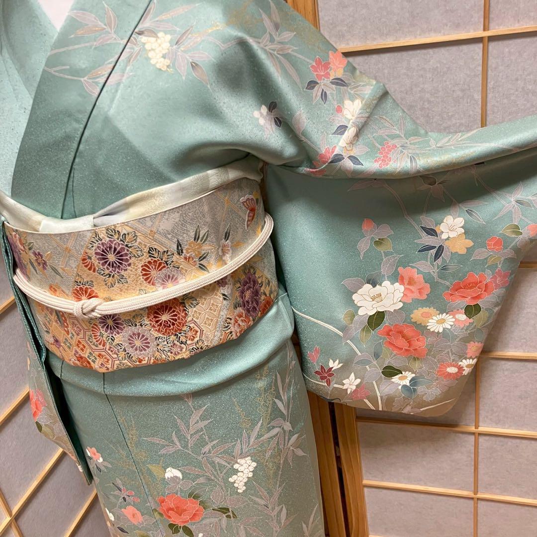 最新 草花文 美品 4368］訪問着 金彩 メルカリ - 袷 着物 正絹 ぼかし 着物・浴衣