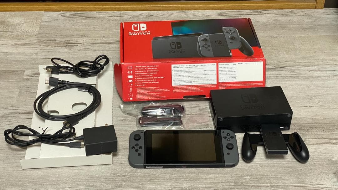 Nintendo Switch 本体