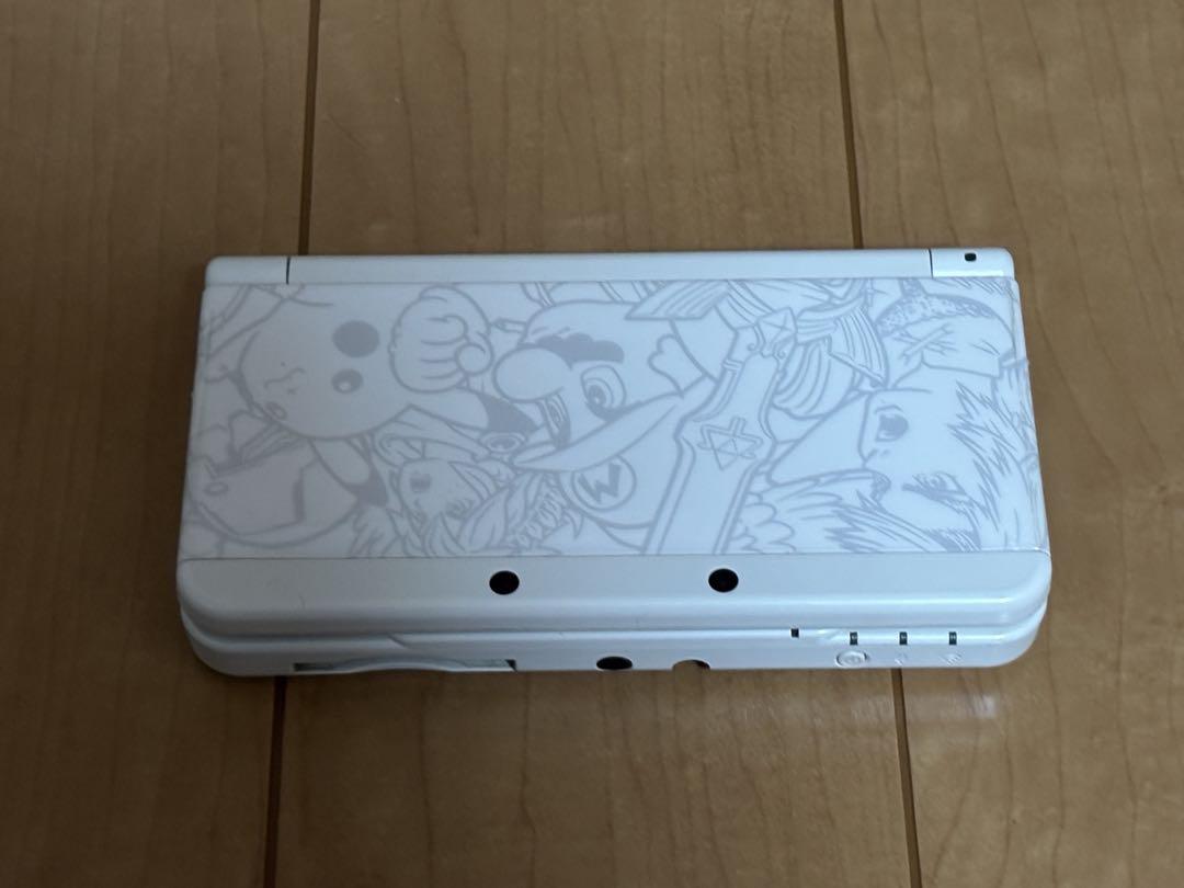 Newニンテンドー3DS ホワイト 29,000円
