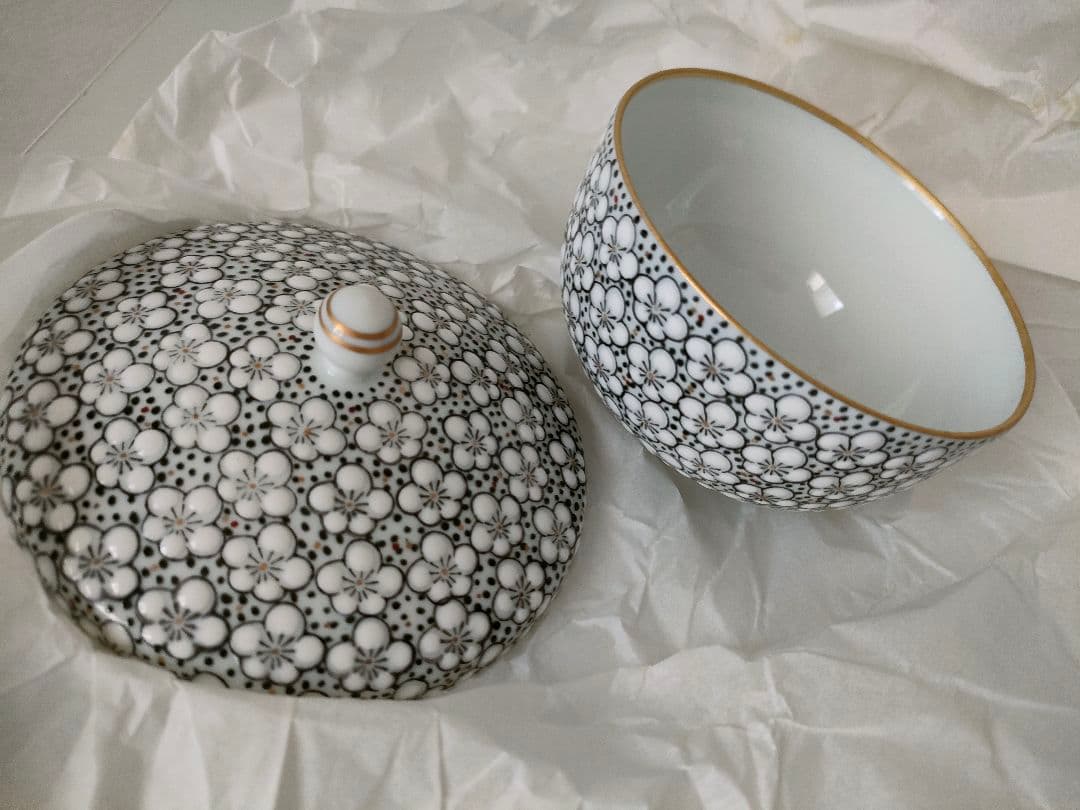 有田焼　梅詰　雅秀作茶器　急須.湯呑み5 客セット （新品未開封）