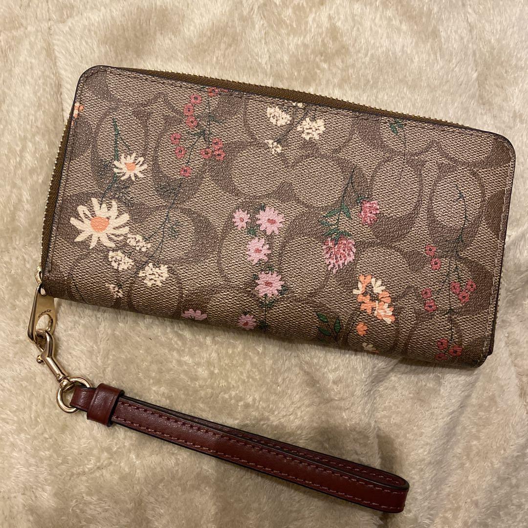 【新品未使用】COACH花柄長財布