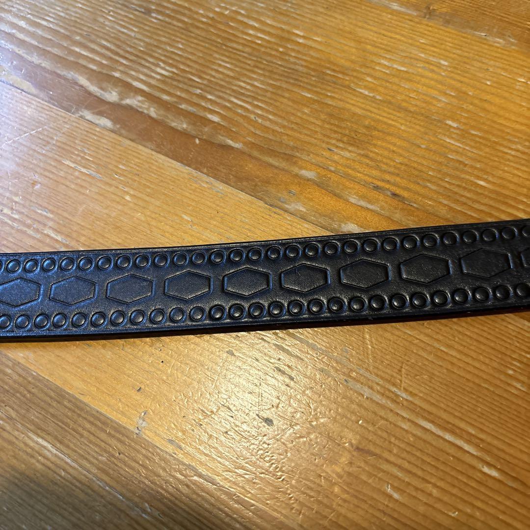 n*a様 GOODENOUGH エンボス加工レザーベルト