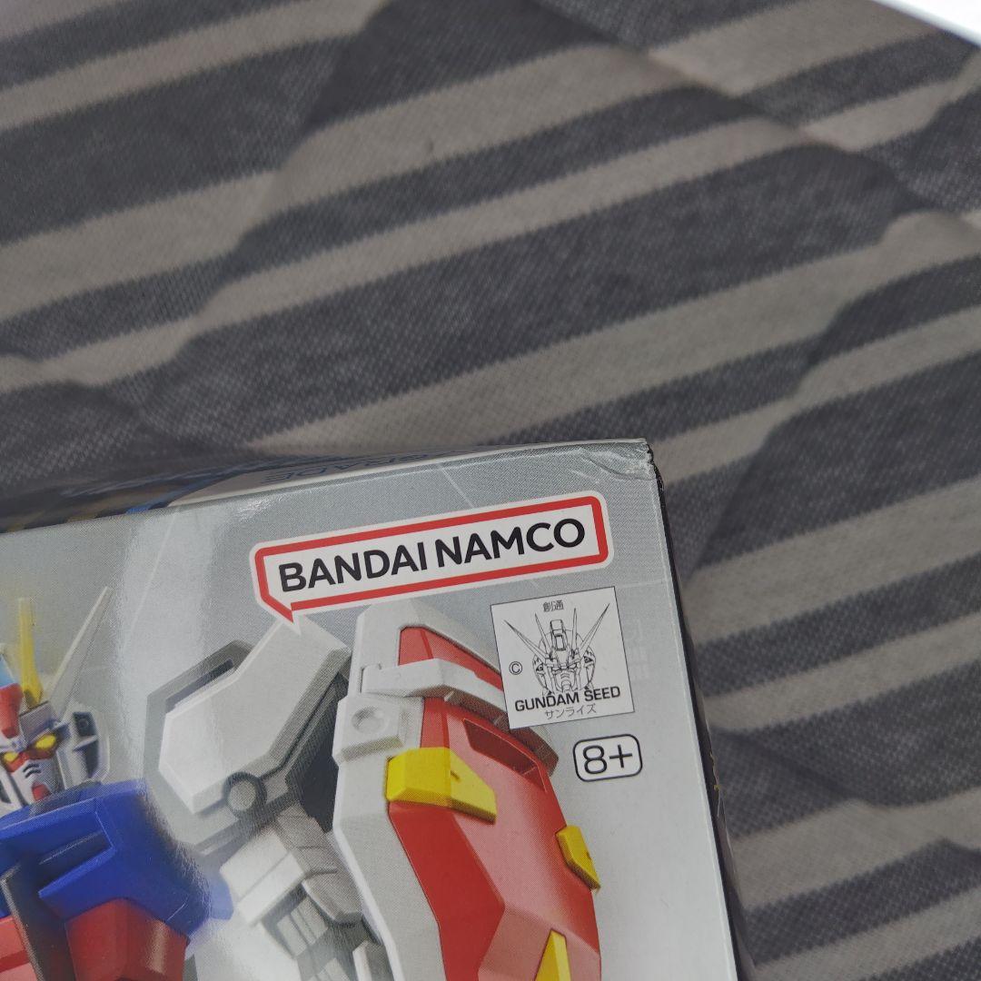 ガンプラ∶EG ストライクガンダム&ルージュ&オプションセット01+02+14