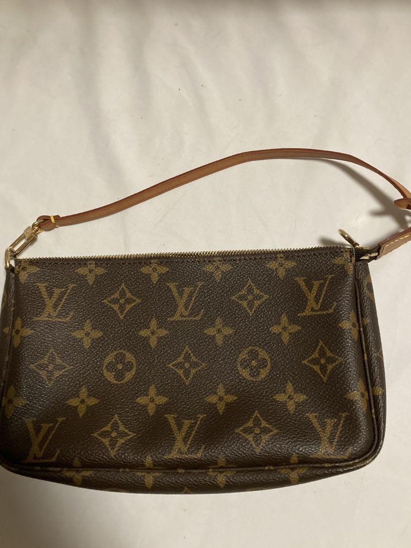 LOUIS VUITTON ルイヴィトン  アクセソワール　ポシェット　廃盤品