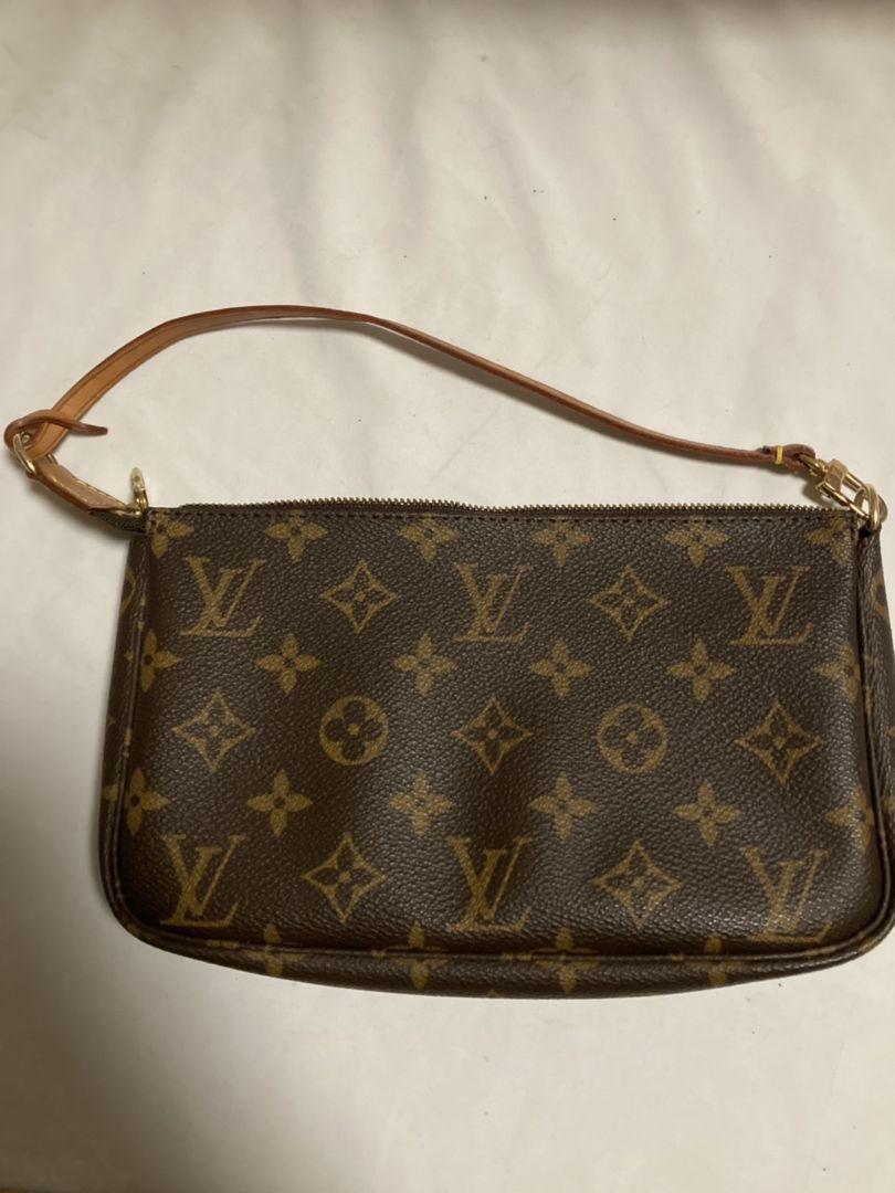 LOUIS VUITTON ルイヴィトン  アクセソワール　ポシェット　廃盤品