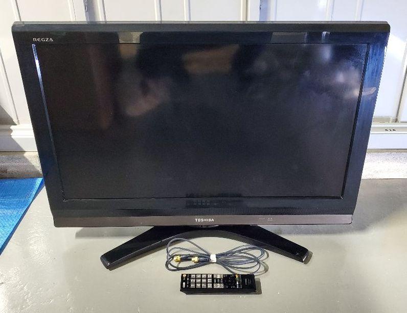 みゃ~すけ様専用 東芝 TOSHIBA 32A900S REGZA 32型
