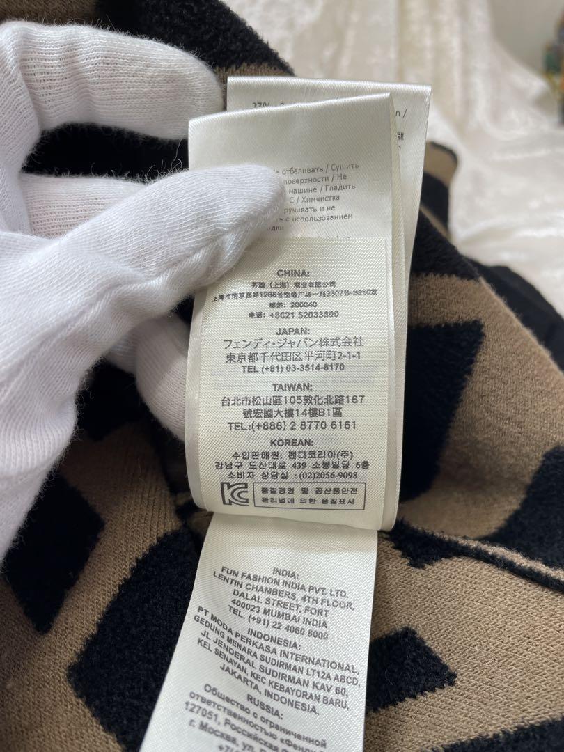 FENDI フェンディ　ニットポンチョ　タートルネック　38