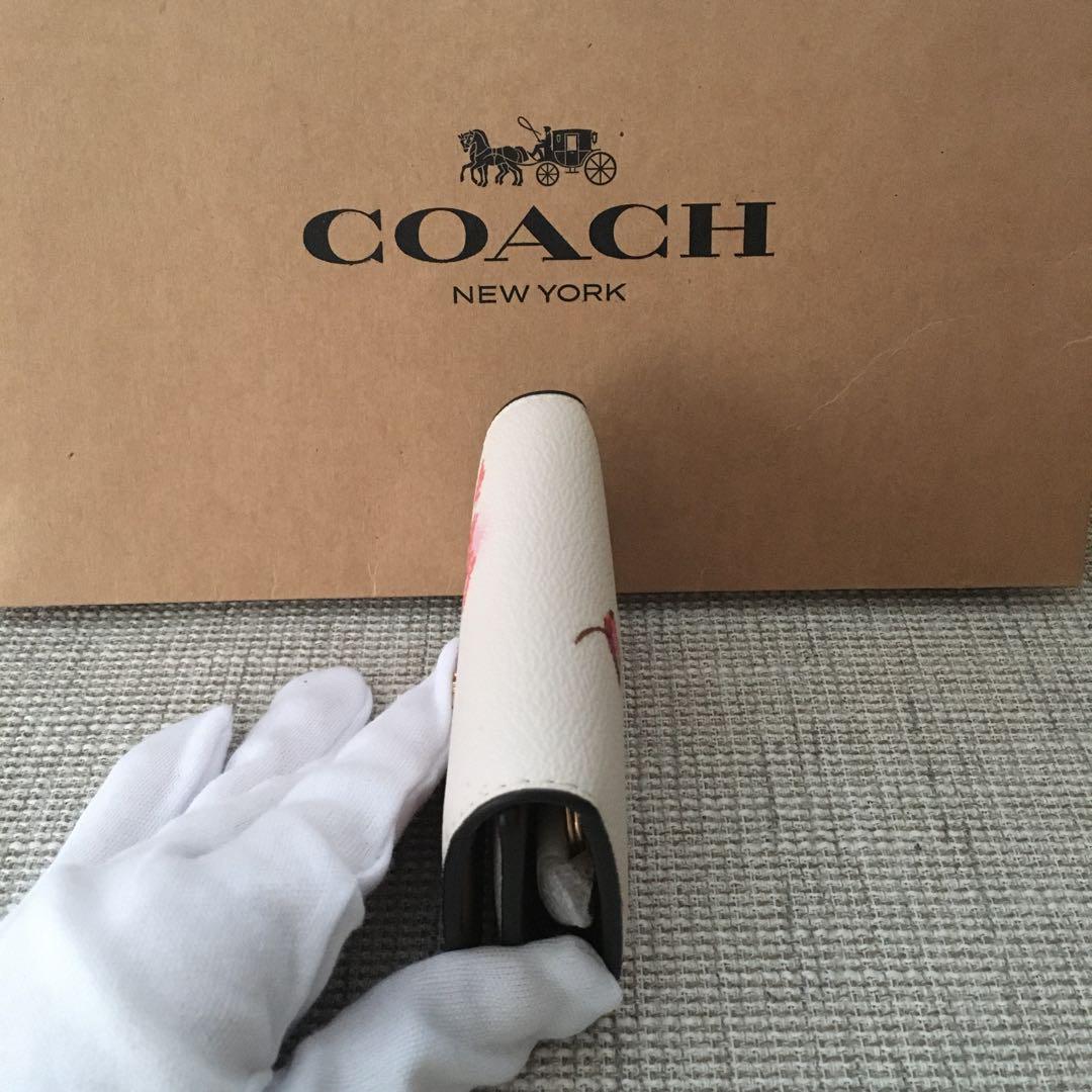 新品 COACH コーチ 定価28, レザー 花柄 5連 キーケース