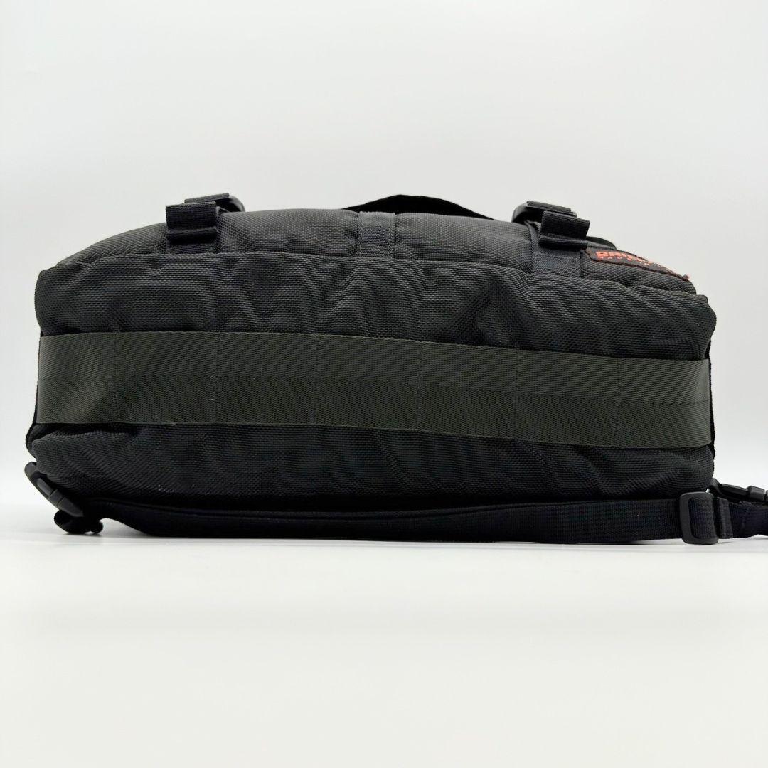 美品☆BRIEFING　LANCE3　メッセンジャーバッグ　ブラック