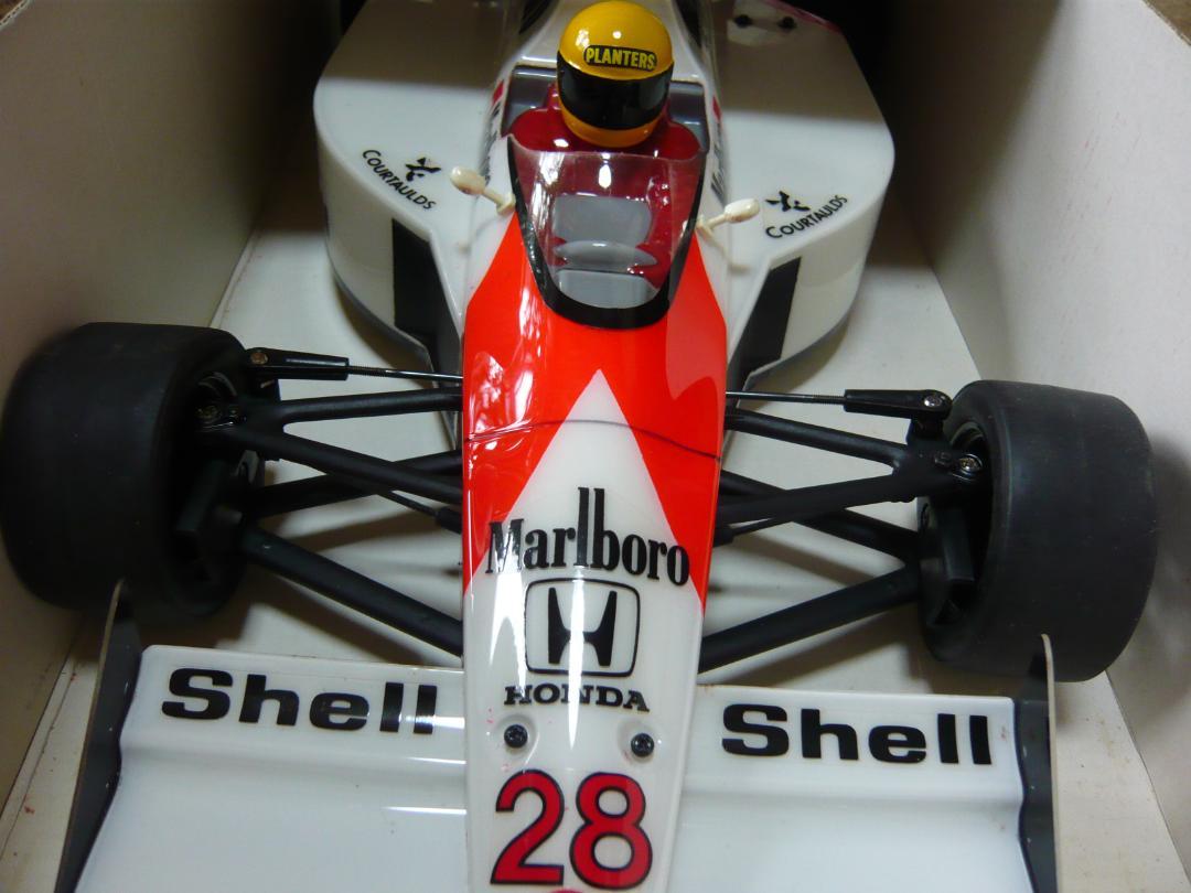 u*f様 KYOSHO マクラーレン・ホンダMP4/5B　F1レーサー　1/10