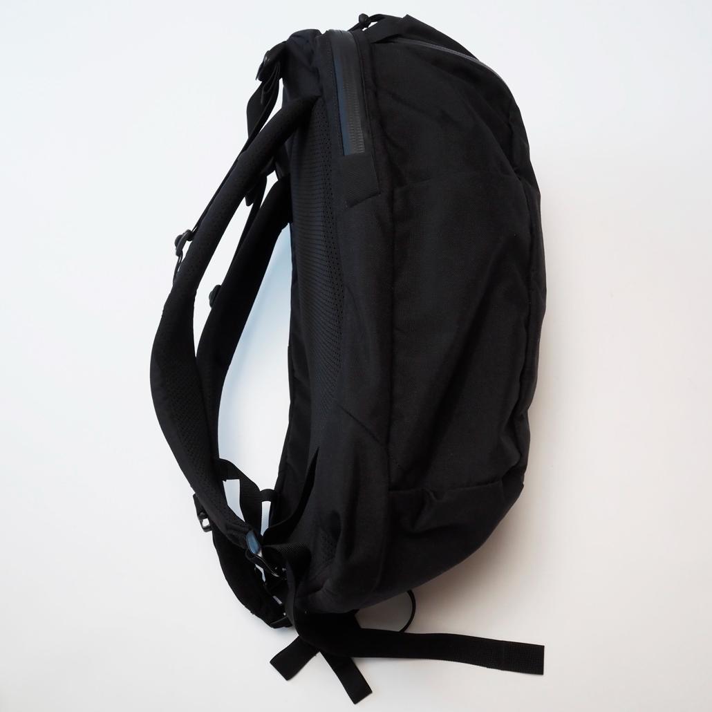 バッグ MYSTERY RANCH URBAN ASSAULT 21 Black