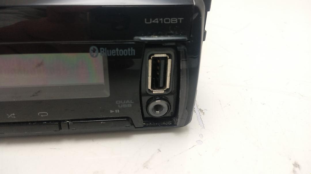 ケンウッド　CD/USB/BT/USB/AUX対応オーディオ　U410BT
