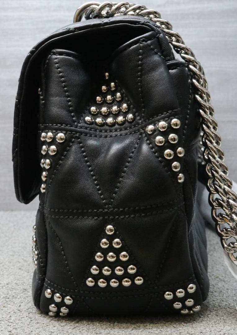 ①未使用 マイケルコース スタッズ ショルダーバッグ ブラック ラムレザー