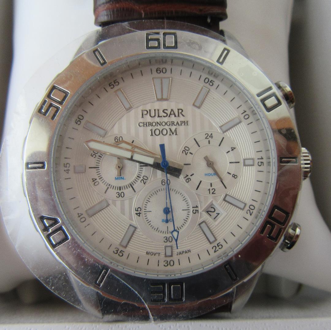 在庫NEW 新品 クロノグラフ ホワイト 本革ベルト dz5C6-m29847621075 未使用 SEIKO PULSAR 大得価人気