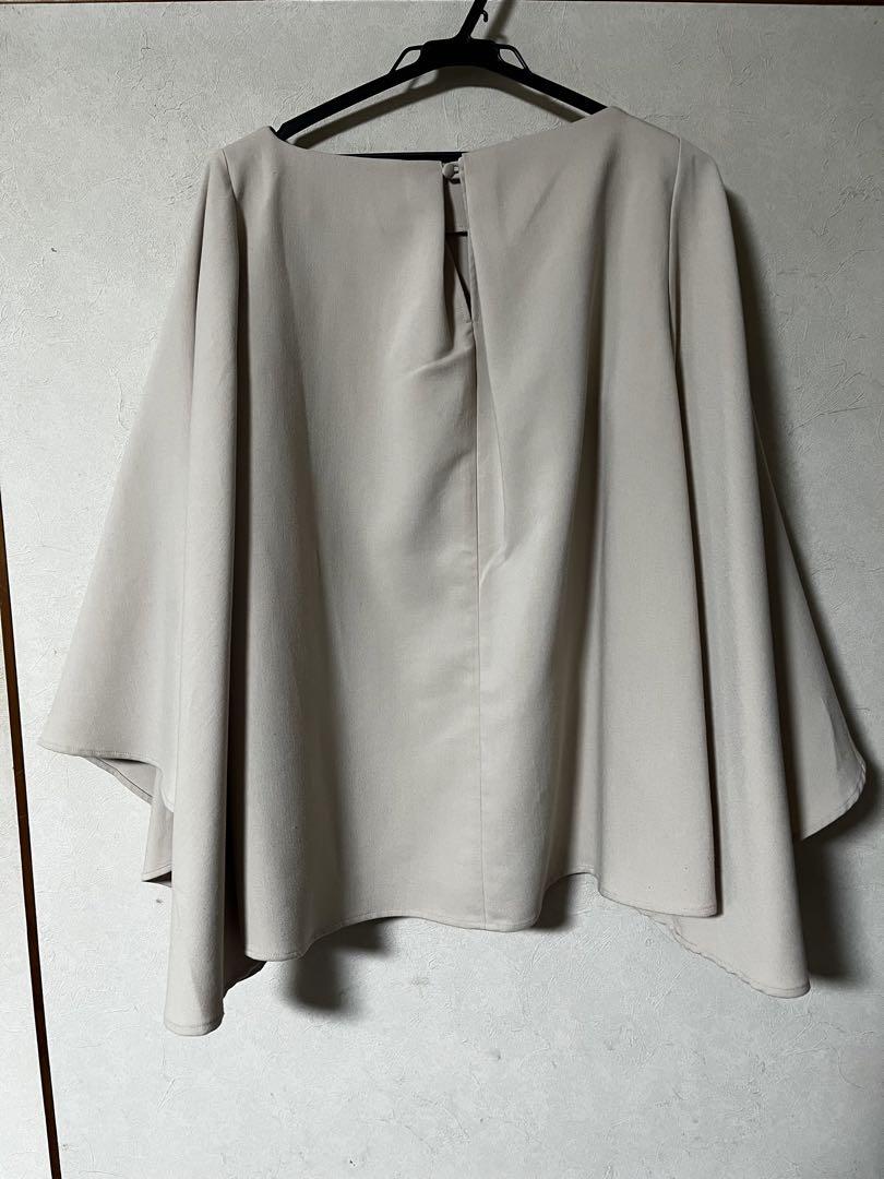 【美品】Louren flare sleeve blouse