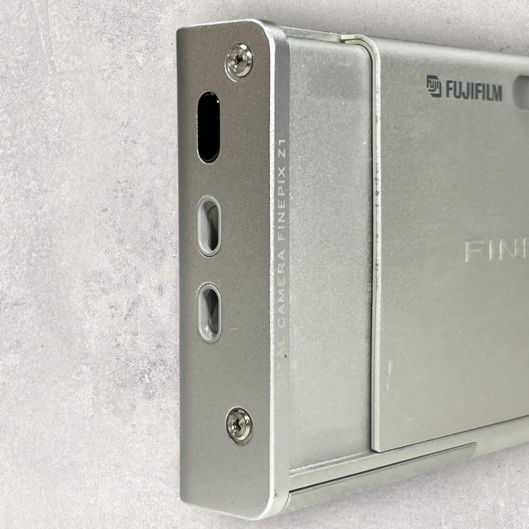 【美品】FUJIFILM デジカメ【FinePix Z1】コンデジ　レトロ