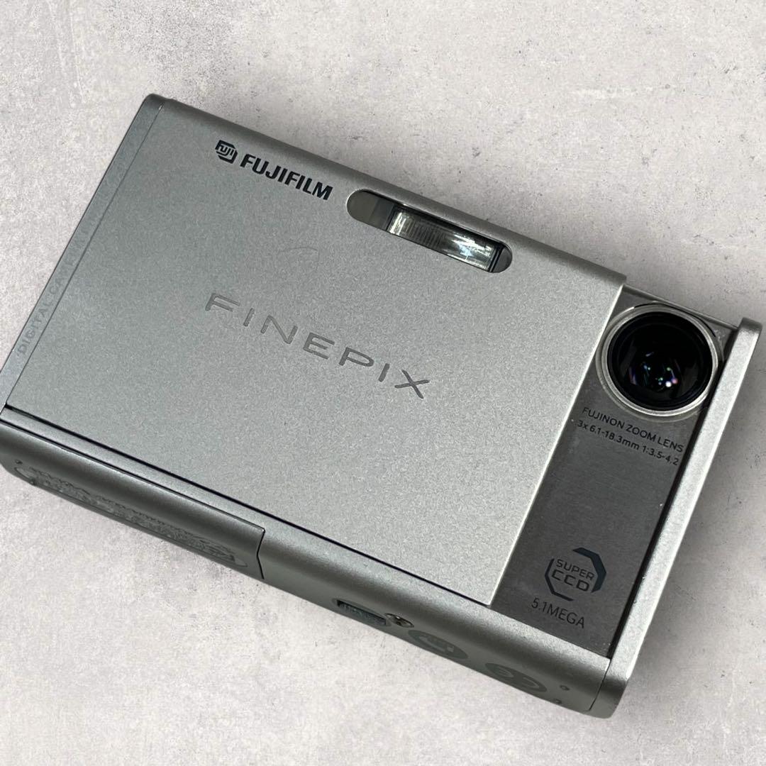 【美品】FUJIFILM デジカメ【FinePix Z1】コンデジ　レトロ