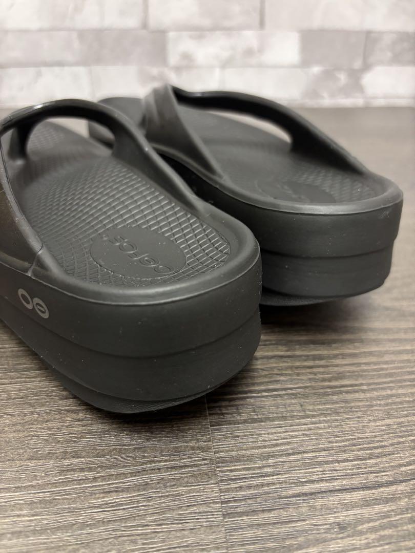 OOFOS ウーフォス OOmega 厚底 リカバリー トングサンダル W6