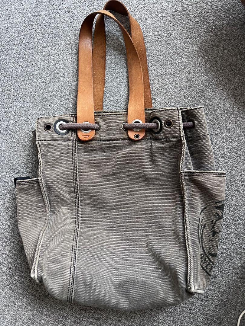 DIESEL グレー キャンバス トートバッグ　新品 DIESEL グレー キャンバス トートバッグ - メルカリ