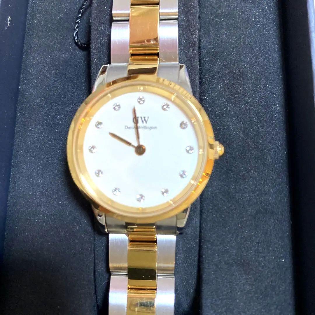 時計 DANIEL WELLINGTON
