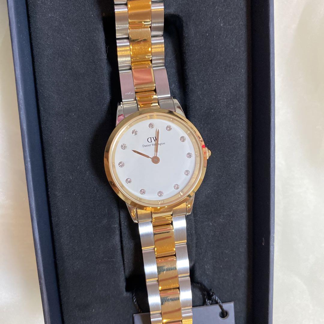 時計 DANIEL WELLINGTON