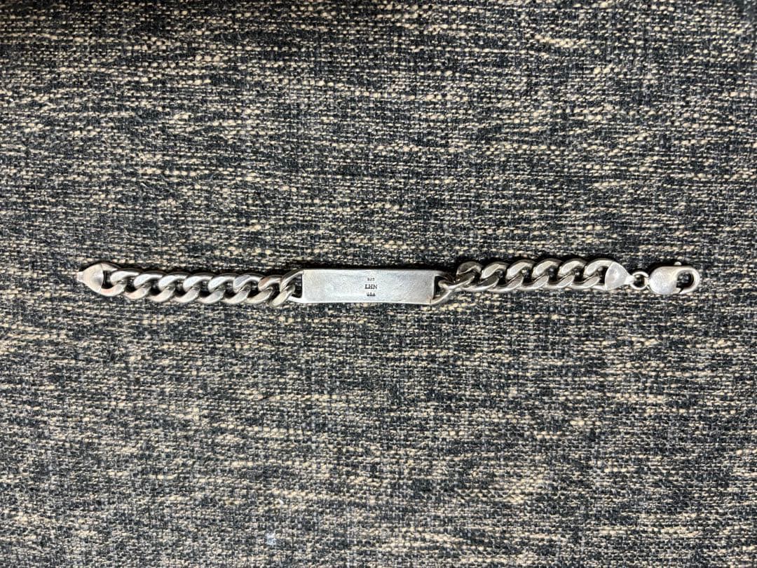 シルバー チェーンブレスレット LUV シルバー チェーンブレスレット LUV