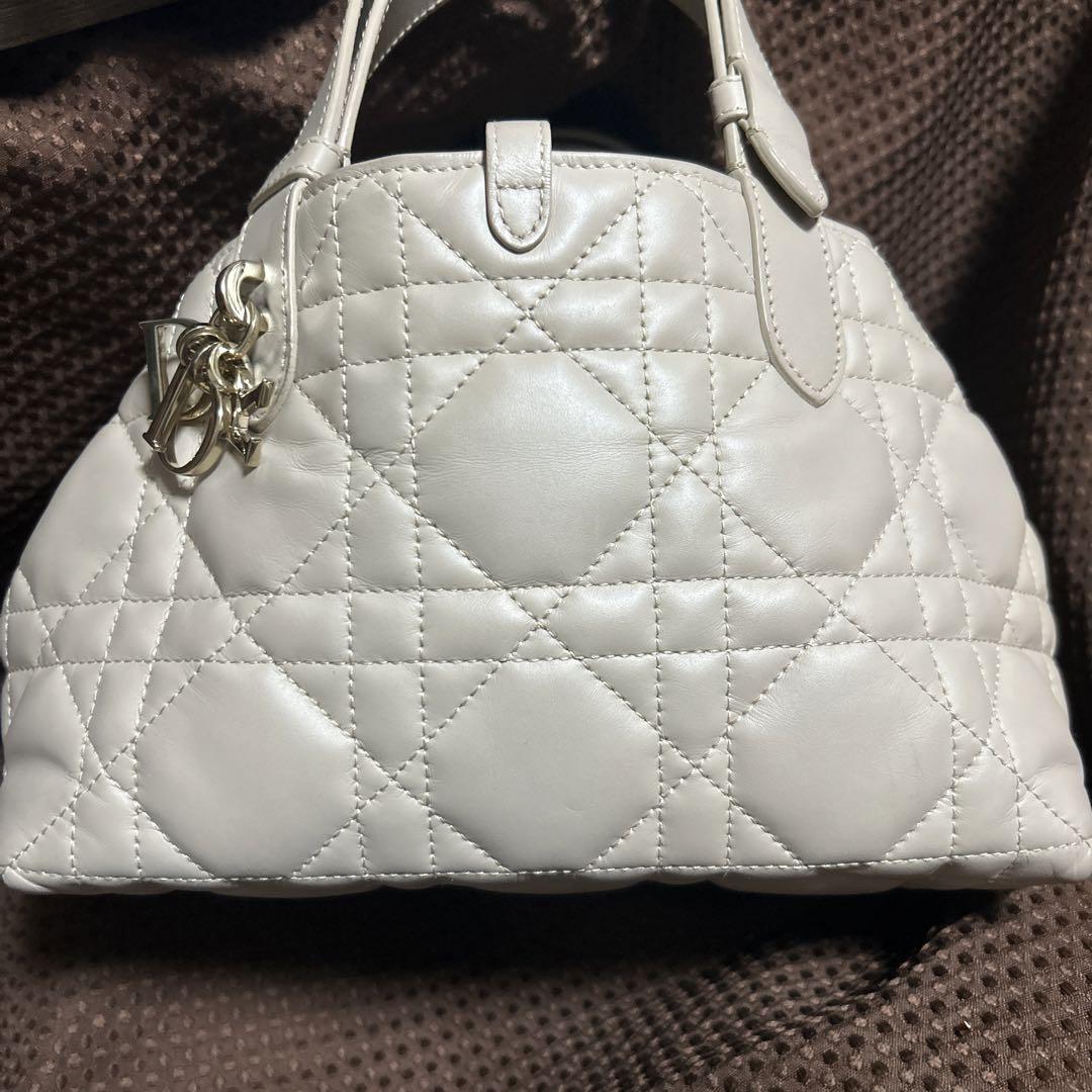 dior店舗購入Christian Dior トゥジュール　スモール　ベージュ