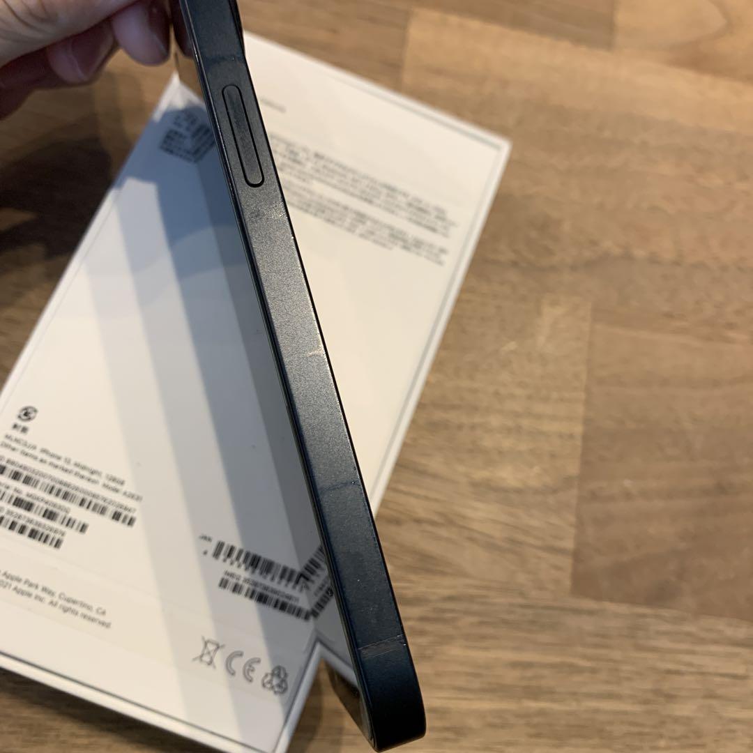 Apple iPhone 13 128GB スマートフォン本体