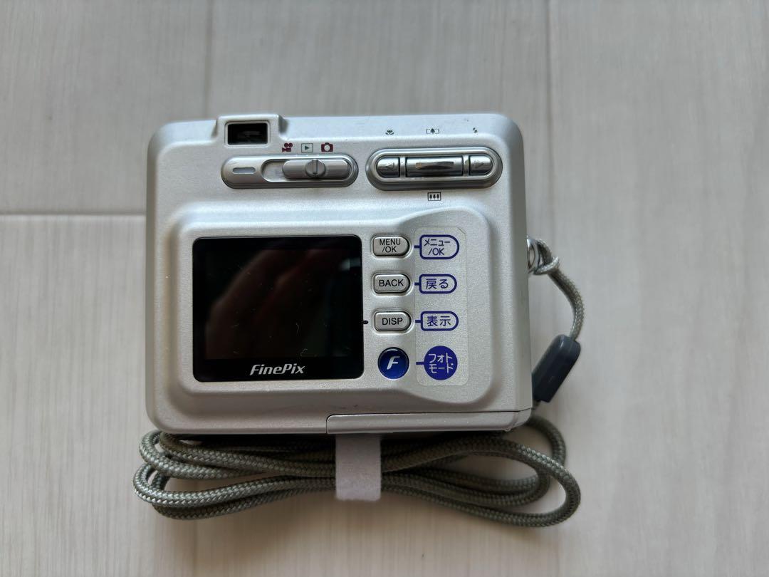 デジカメFUJIFILM FinePix F410