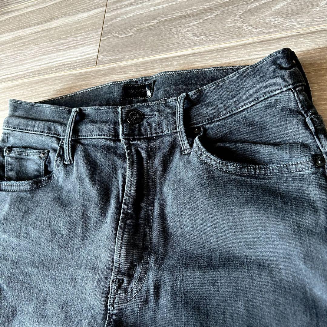 セール】【MOTHER/マザー】 FADED BLACK INSIDER CROP（デニム