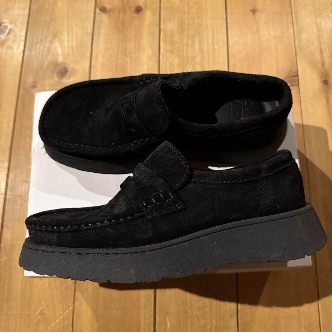 zara クラークス　ローファー