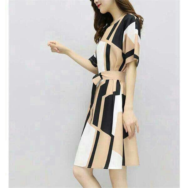 メルカリ ワンピース レディース 40代 きれいめ 夏 大きいサイズ ひざ丈ワンピース 6 000 中古や未使用のフリマ