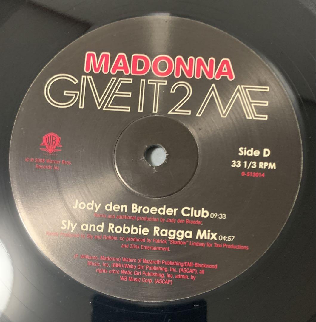 洋楽 Madonna Give It 2 Me paul Oakenfold