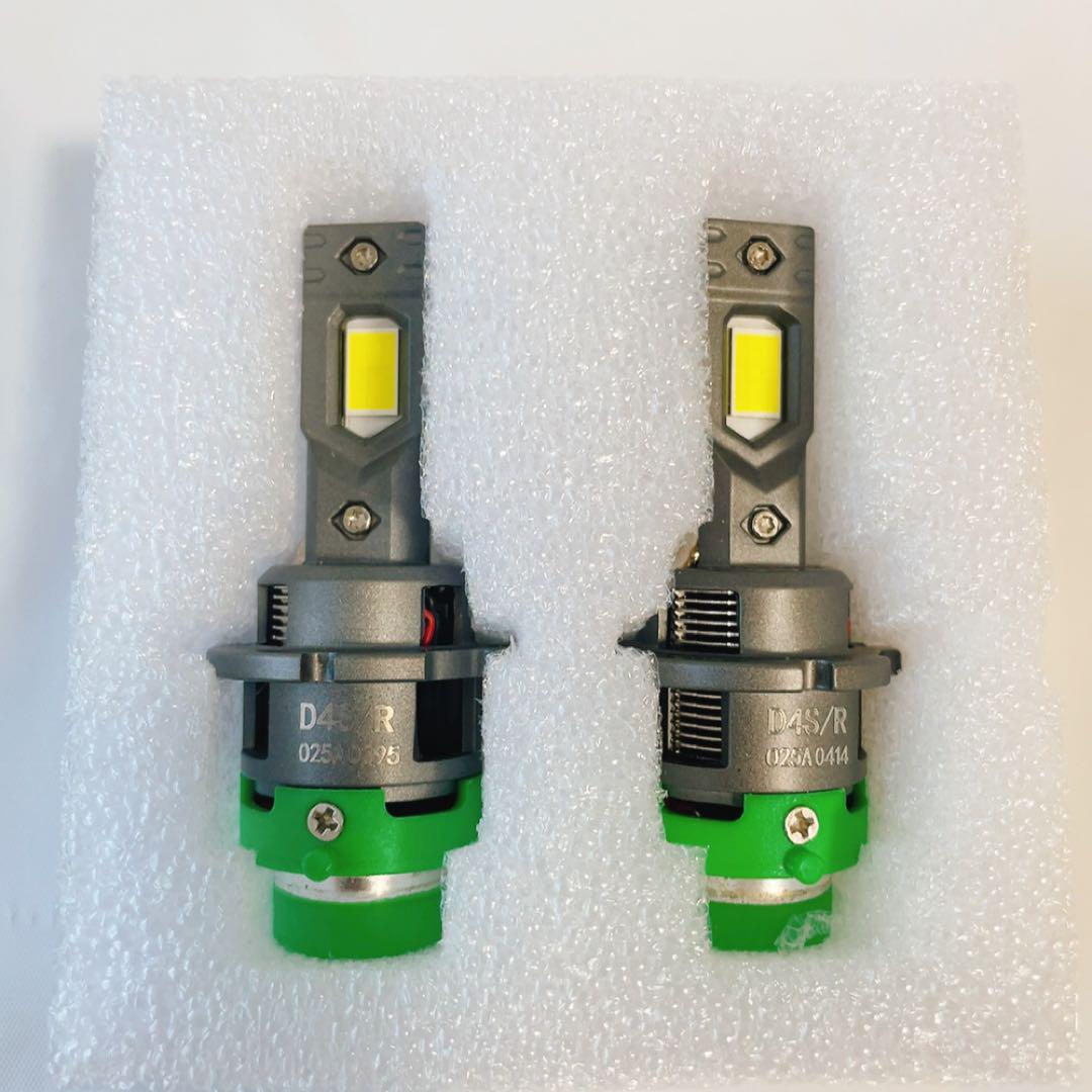 D4S/R LEDライト　ホワイト　35W 2本　DC12V車用