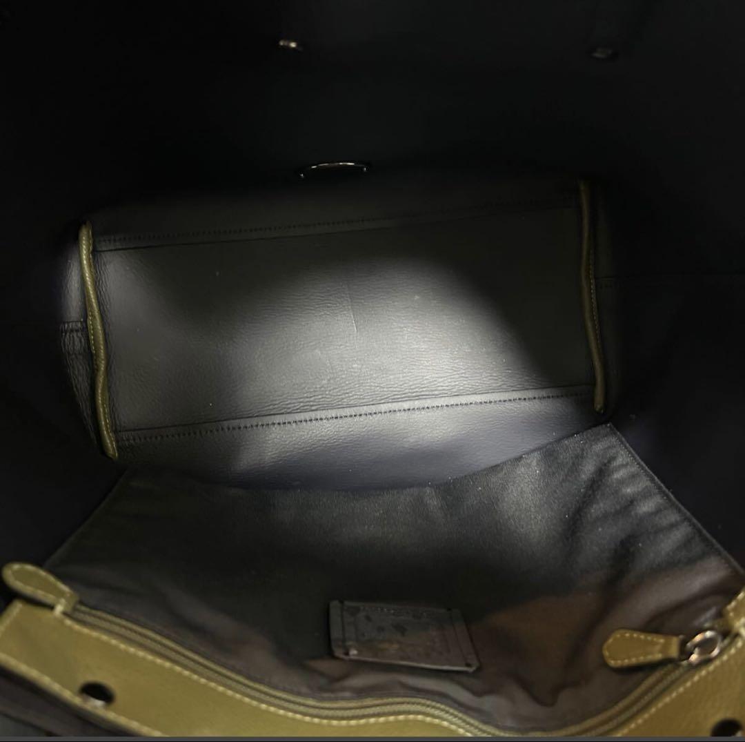 COACH オリーブグリーン トートバッグ