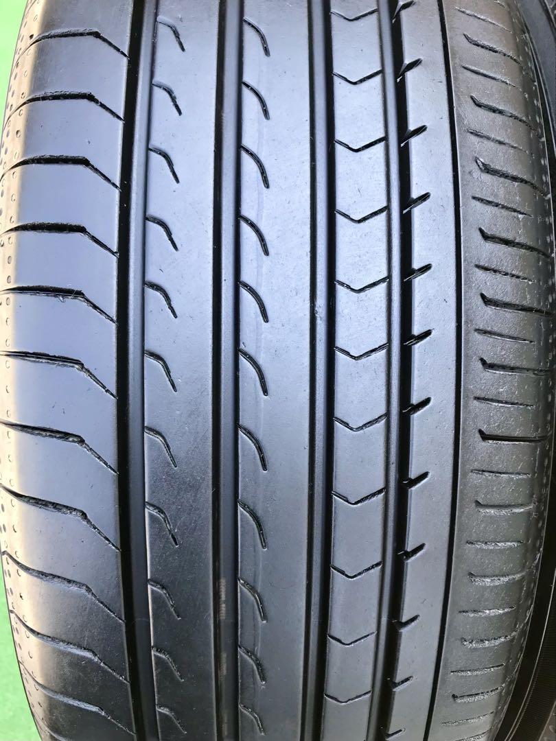 215/55 R17、YOKOHAMA BluEarth RV-03、2022年